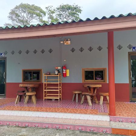 Chattong Resort Trat Esterno foto