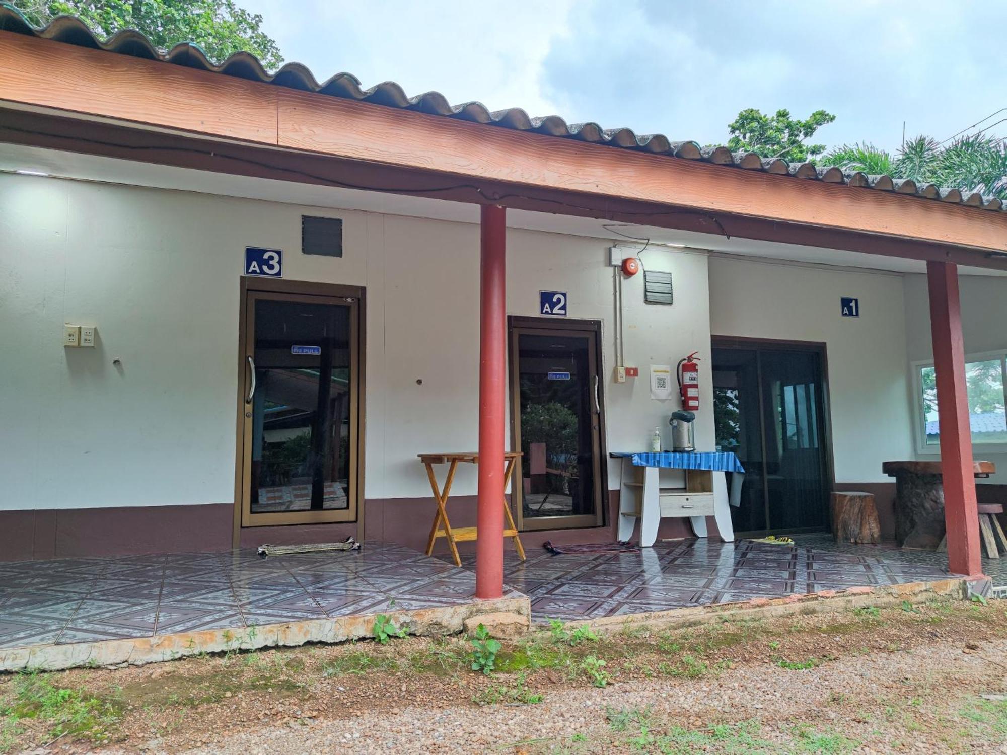 Chattong Resort Trat Esterno foto