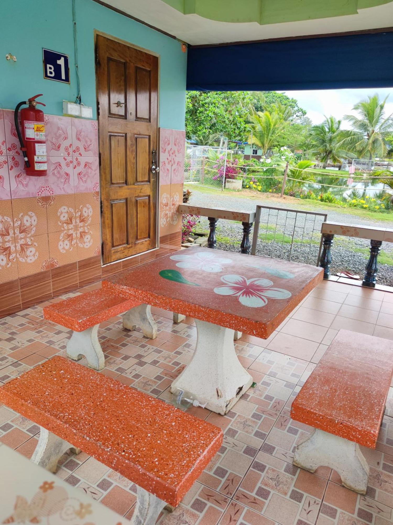 Chattong Resort Trat Esterno foto