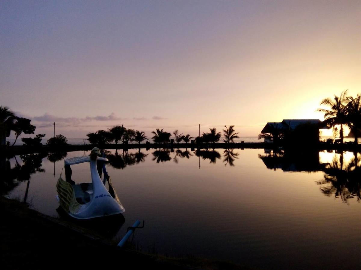 Chattong Resort Trat Esterno foto